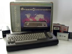 Commodore C16 - Drean (Argentina), with original packaging.
