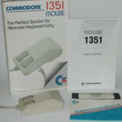 Commodore 1351 mouse with software, manual and original packaging.